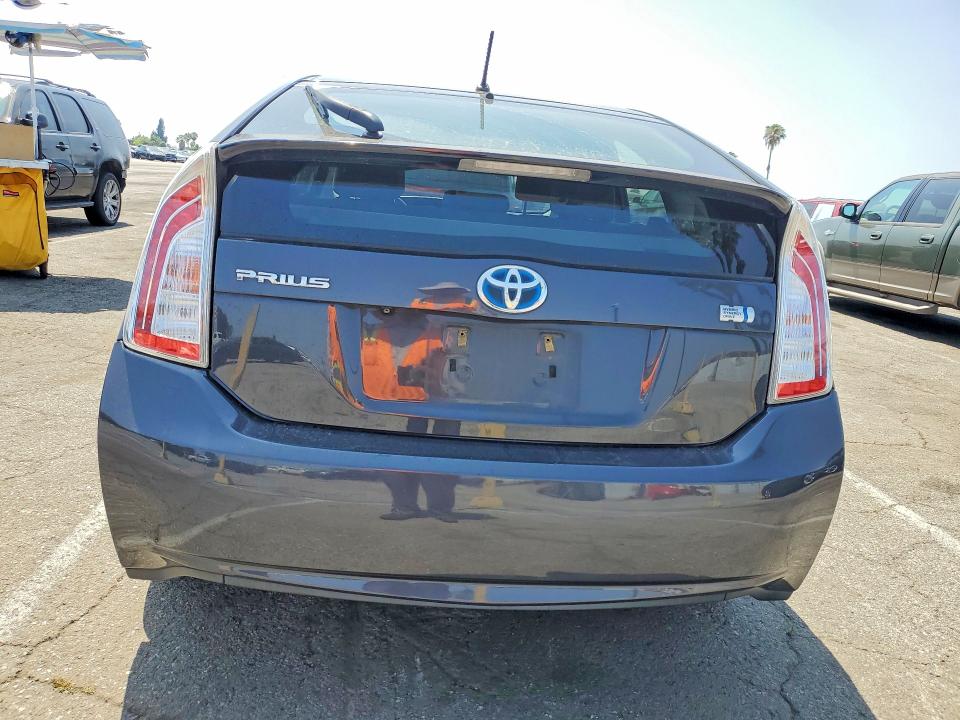 2015 Toyota Prius მანქანა იყიდება აუქციონზე, vin: JTDKN3DUXF0447047, აუქციონის ნომერი: 53653246