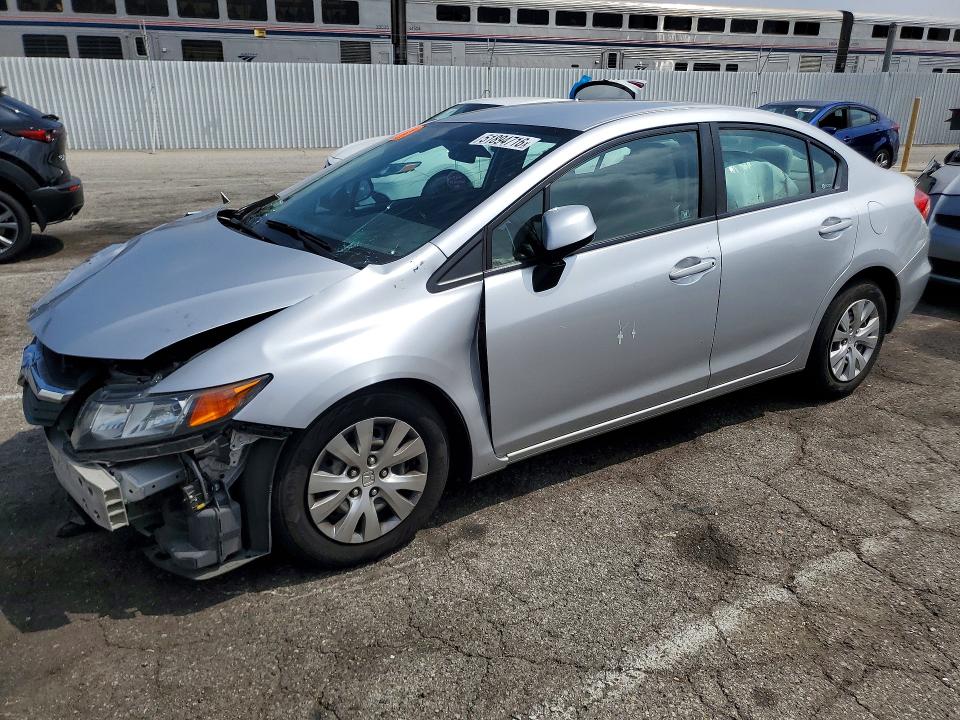 2012 Honda Civic მანქანა იყიდება აუქციონზე, vin: 2HGFB2F56CH590242, აუქციონის ნომერი: 51894716