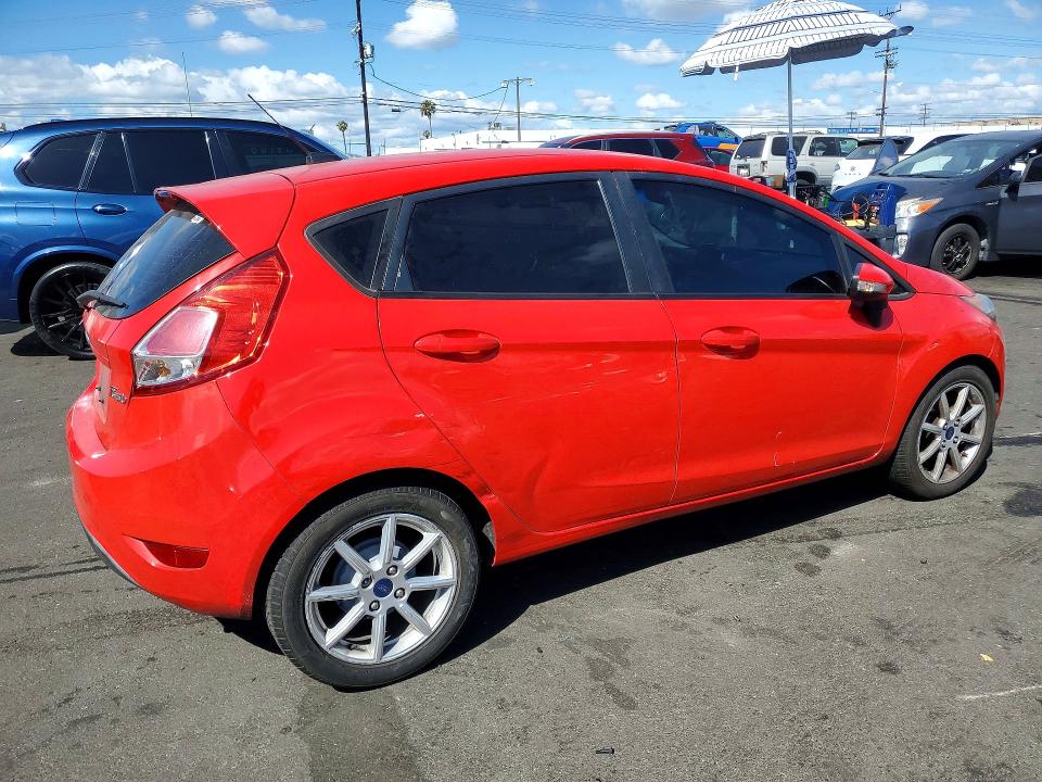 2015 Ford Fiesta მანქანა იყიდება აუქციონზე, vin: 3FADP4EJ2FM205644, აუქციონის ნომერი: 54917986