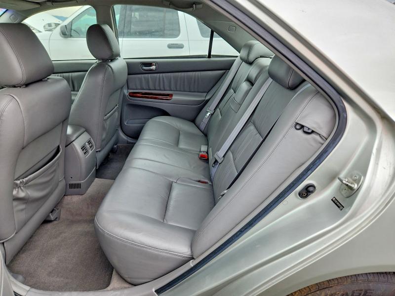 55180256 :رقم المزاد ، JTDBF30K540153487 vin ، 2004 Toyota Camry مزاد بيع