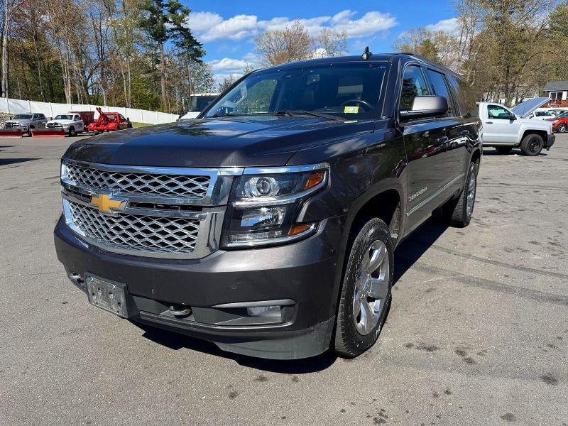 52447706 :رقم المزاد ، 1GNSKHKC7HR354038 vin ، 2017 Chevrolet Suburban مزاد بيع