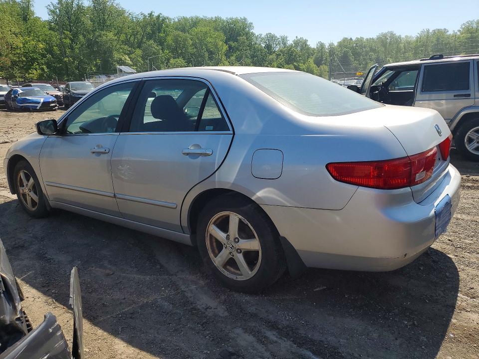 51143926 :رقم المزاد ، 1HGCM56795A000178 vin ، 2005 Hond Accord مزاد بيع