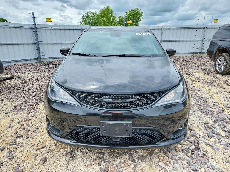 54677276 :رقم المزاد ، 2C4RC1FG6KR698437 vin ، 2019 Chrysler Pacifica مزاد بيع