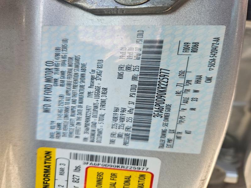 52556166 :رقم المزاد ، 3FA6P0D90KR225977 vin ، 2019 Ford Fusion مزاد بيع