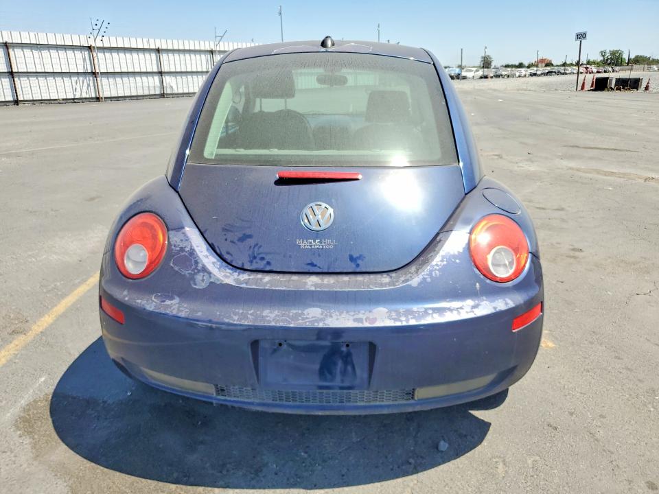 53984456 :رقم المزاد ، 3VWRW31C36M413436 vin ، 2006 Volkswagen New Beetle مزاد بيع