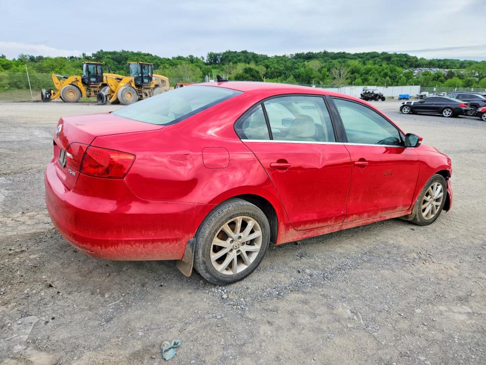 54976216 :رقم المزاد ، 3VWDP7AJ5DM267258 vin ، 2013 Volkswagen Jetta مزاد بيع