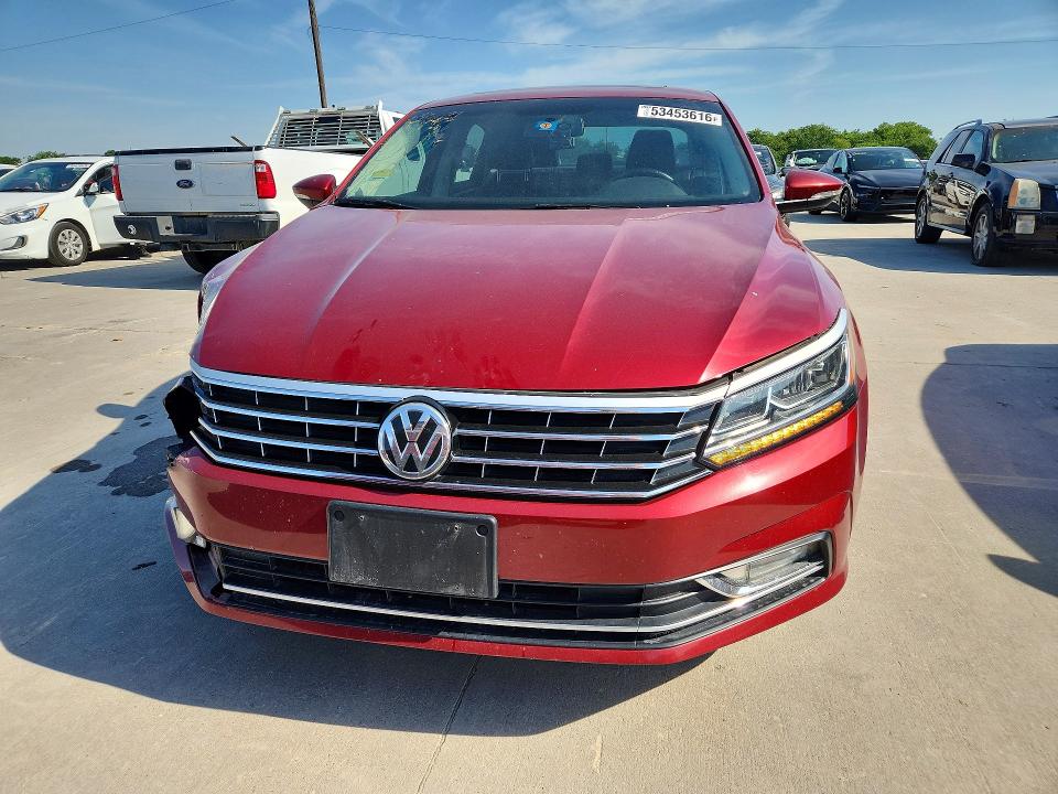 2016 Volkswagen Passat მანქანა იყიდება აუქციონზე, vin: 1VWBT7A35GC030828, აუქციონის ნომერი: 53453616