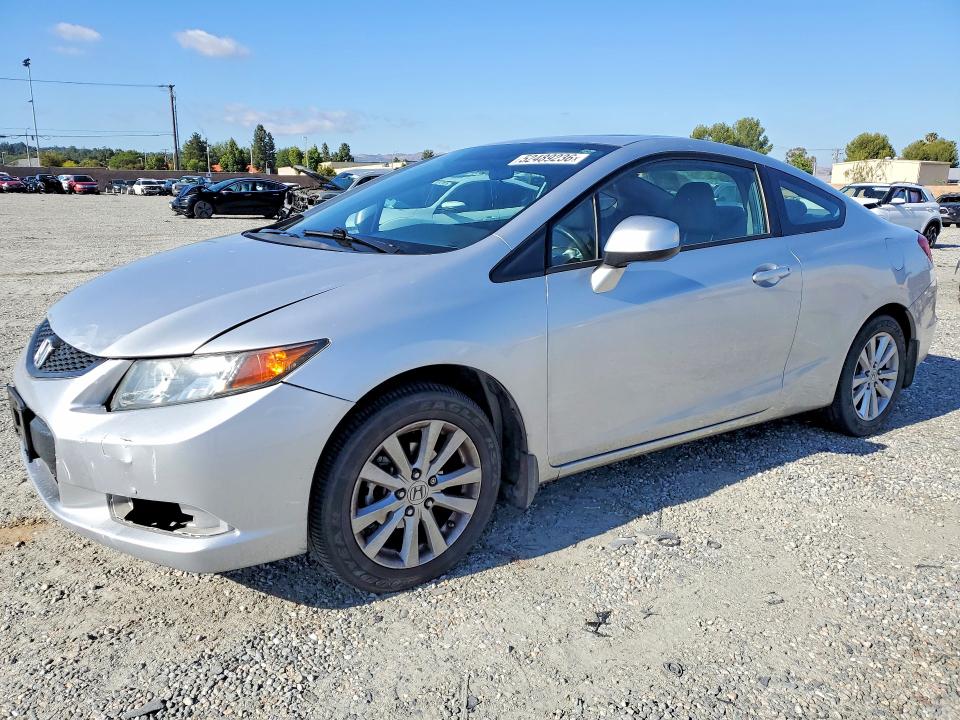 2012 Honda Civic მანქანა იყიდება აუქციონზე, vin: 2HGFG3B02CH528242, აუქციონის ნომერი: 52489236
