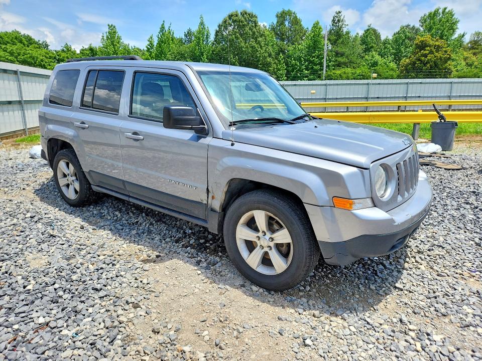 2016 Jeep Patriot მანქანა იყიდება აუქციონზე, vin: 1C4NJPFA0GD640448, აუქციონის ნომერი: 55296396