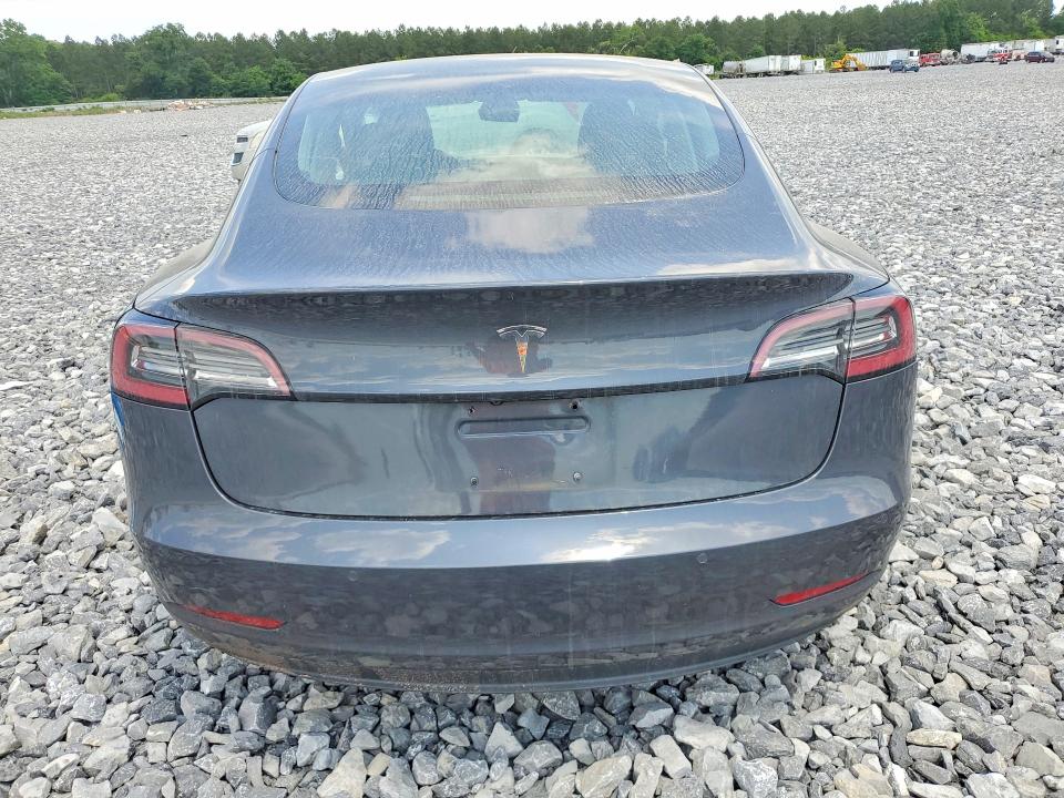 54470996 :رقم المزاد ، 5YJ3E1EA4JF059108 vin ، 2018 Tesla Model 3 مزاد بيع