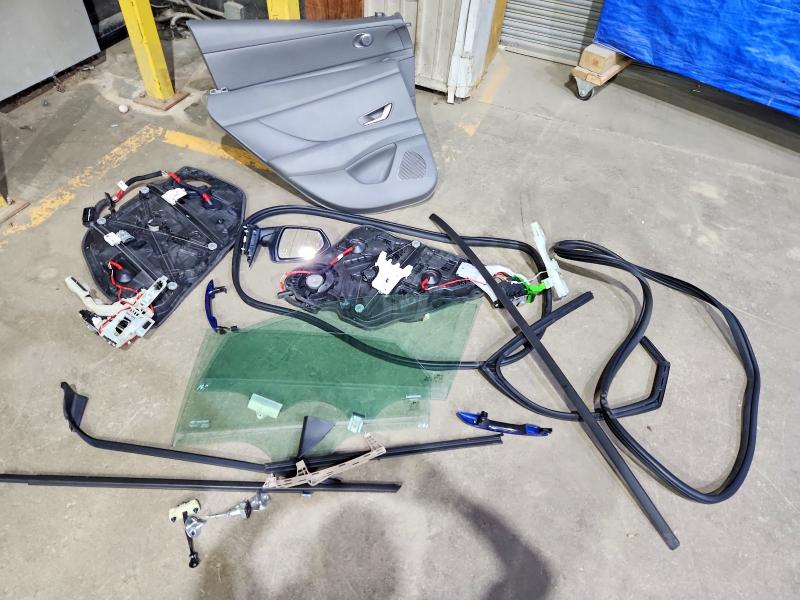 Auction sale of the 2023 Hyundai Elantra, vin: KMHLM4AG2PU469593, lot number: 52356036