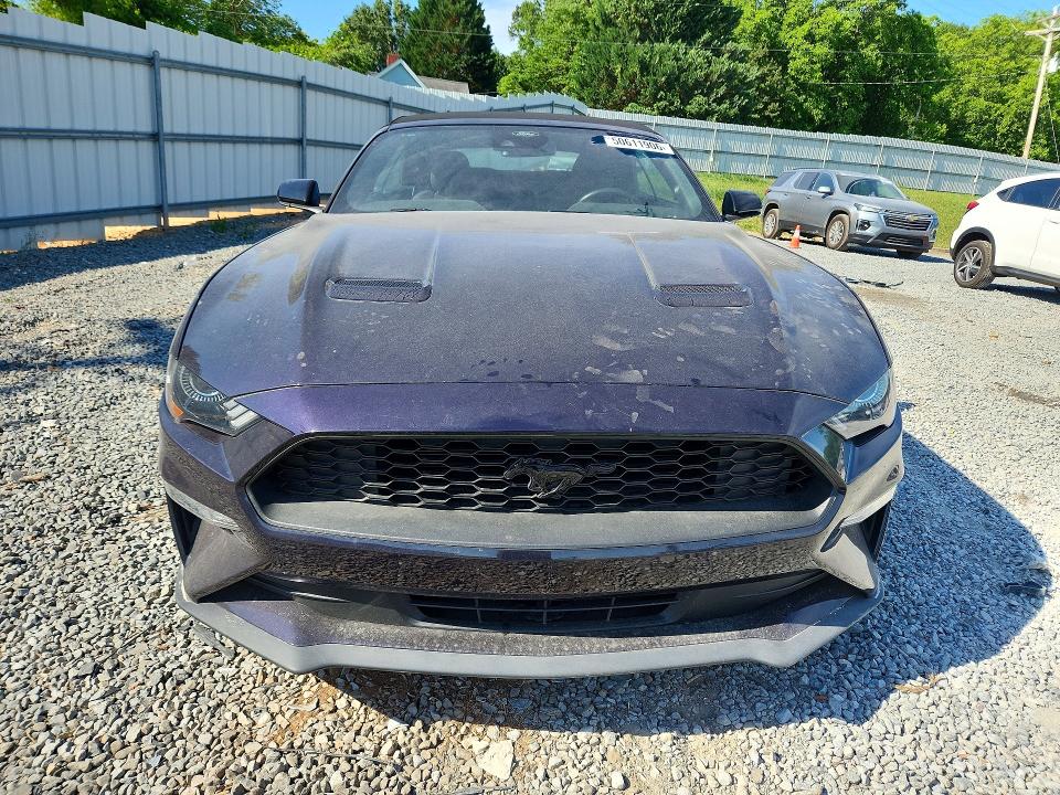 50611906 :رقم المزاد ، 1FATP8UH7N5140750 vin ، 2022 Ford Mustang مزاد بيع