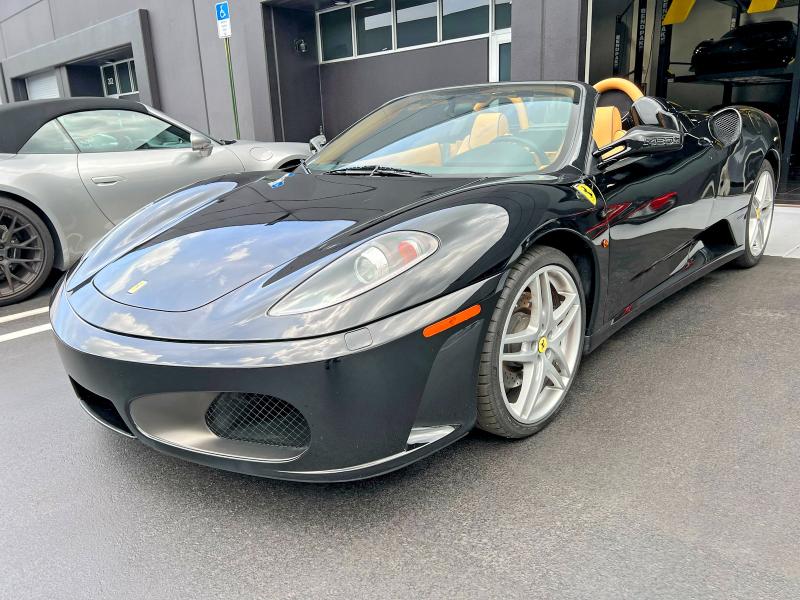 53612646 :رقم المزاد ، ZFFEW59A060150312 vin ، 2006 Ferrari F430 مزاد بيع