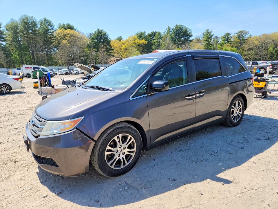 52152236 :رقم المزاد ، 5FNRL5H62DB035084 vin ، 2013 Honda Odyssey مزاد بيع