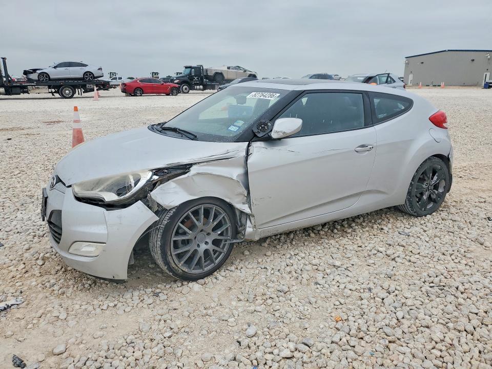 Продаж на аукціоні авто 2016 Hyundai Veloster, vin: KMHTC6AD3GU283453, номер лоту: 52764286