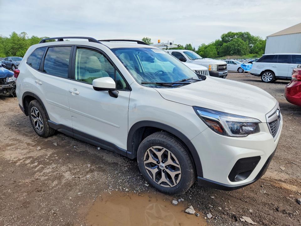 54962976 :رقم المزاد ، JF2SKAJC2MH592222 vin ، 2021 Subaru Forester مزاد بيع