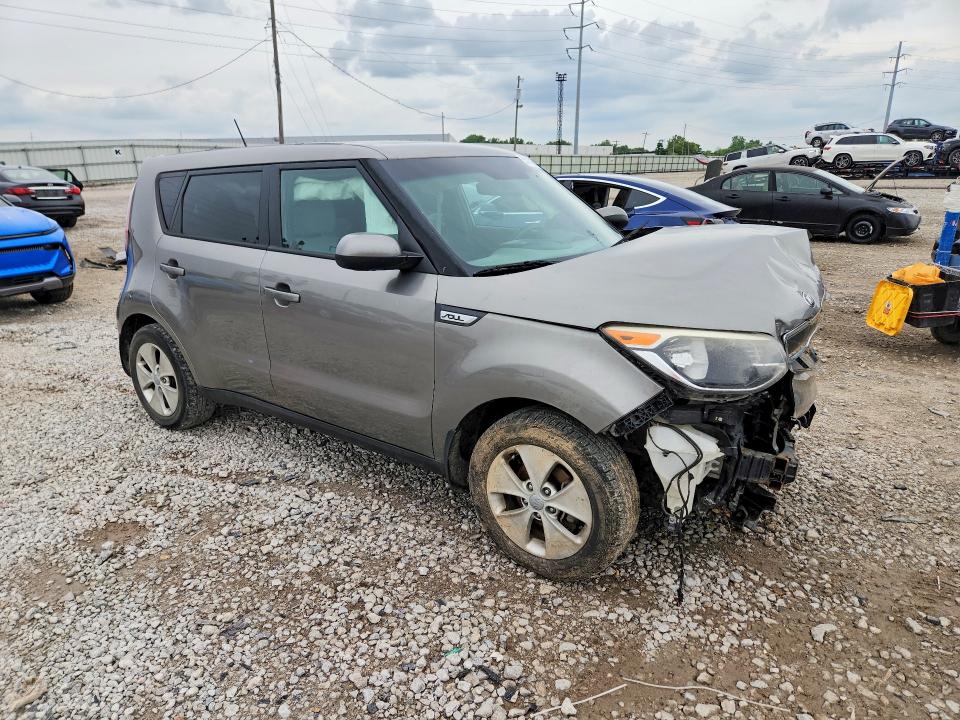 55092556 :رقم المزاد ، KNDJN2A26F7128650 vin ، 2015 Kia Soul مزاد بيع