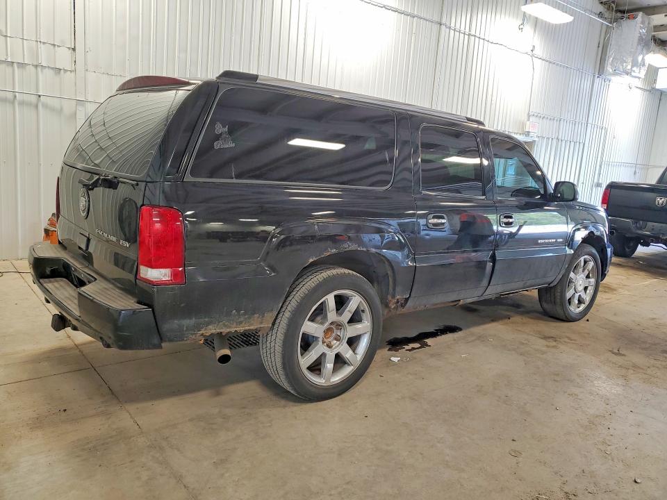 2003 Cadillac Escalade მანქანა იყიდება აუქციონზე, vin: 3GYFK66NX3G278649, აუქციონის ნომერი: 53097086