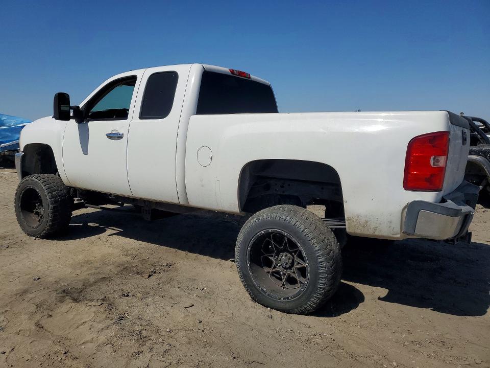 53991266 :رقم المزاد ، 1GC2KXC84BZ437558 vin ، 2011 Chevrolet Silverado مزاد بيع