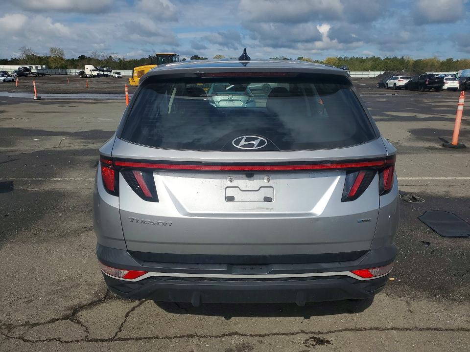 52591356 :رقم المزاد ، 5NMJACAE1NH017815 vin ، 2022 Hyundai Tucson مزاد بيع