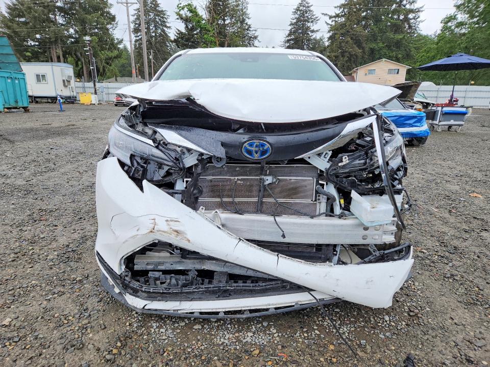 Продажа на аукционе авто 2025 Toyota Sienna, vin: 5TDKRKEC6SS240568, номер лота: 53754356
