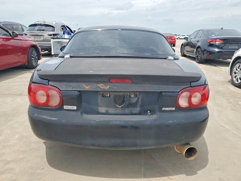 Продажа на аукционе авто 2002 Mazda Mx-5 Miata, vin: JM1NB353220226435, номер лота: 58984436