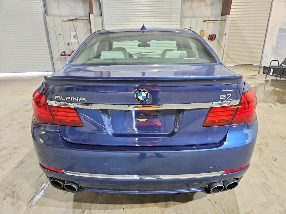 52381256 :رقم المزاد ، WBAYB6C50FDS16386 vin ، 2015 Bmw Alpina B7 مزاد بيع
