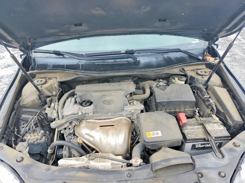 52727206 :رقم المزاد ، 4T1BF1FK7HU784795 vin ، 2017 Toyota Camry مزاد بيع