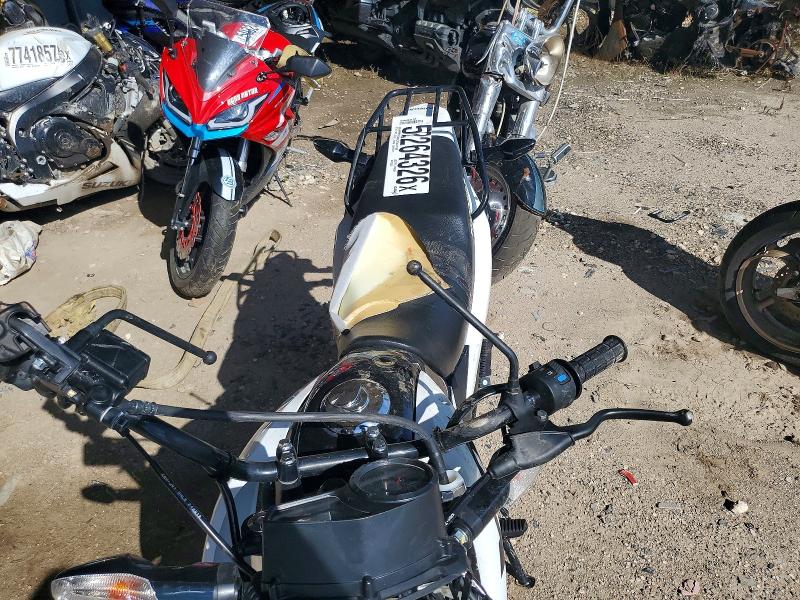 52264326 :رقم المزاد ، 3H1KD1312SD200865 vin ، 2025 Honda Xr150l مزاد بيع