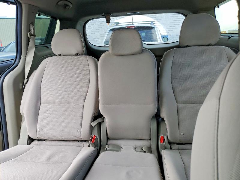 54015366 :رقم المزاد ، KNDMB5C14L6644292 vin ، 2020 Kia Sedona مزاد بيع