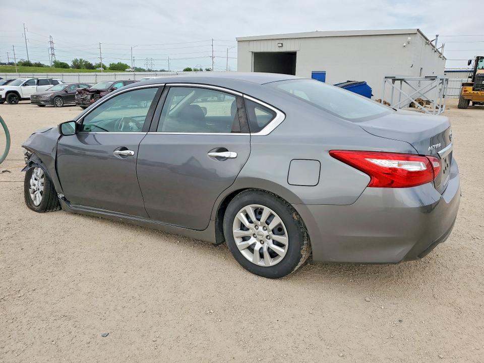 55137986 :رقم المزاد ، 1N4AL3AP7HN332689 vin ، 2017 Nissan Altima مزاد بيع