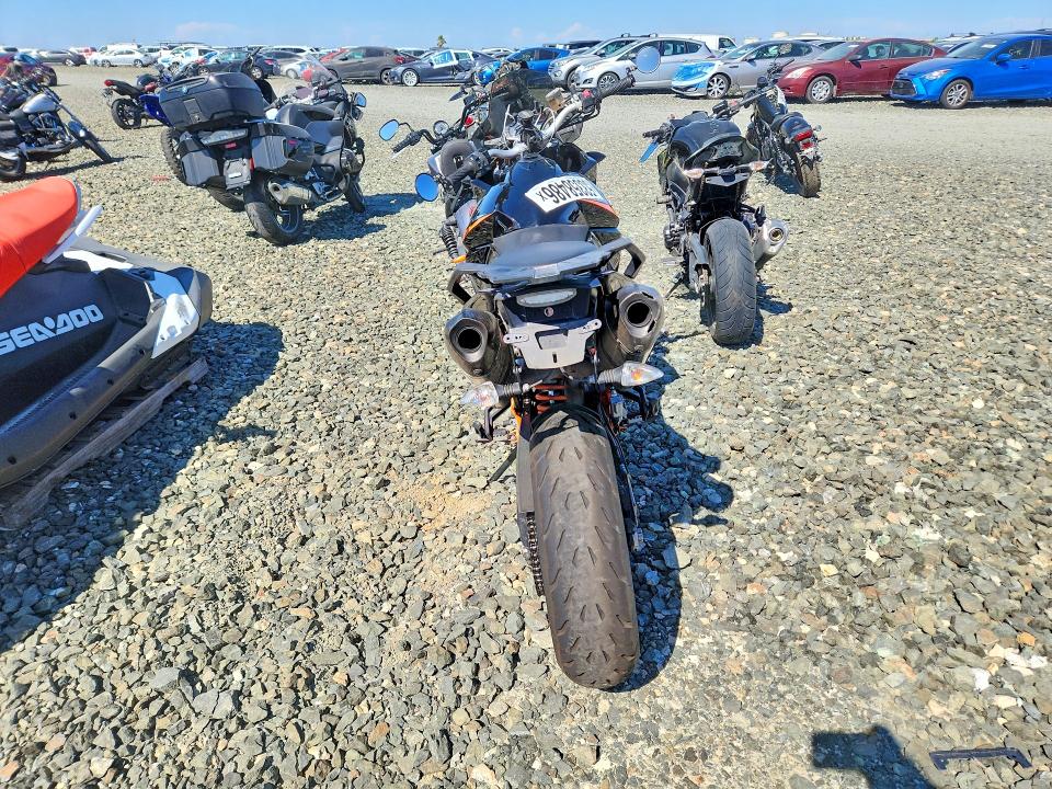 53358486 :رقم المزاد ، VBKVS9405DM996889 vin ، 2013 Ktm 990 مزاد بيع