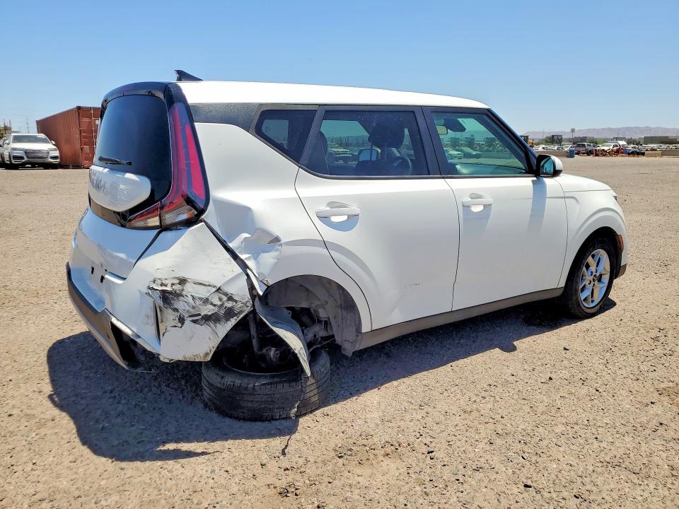 Продажа на аукционе авто 2023 Kia Soul, vin: KNDJ23AU4P7861703, номер лота: 53573706