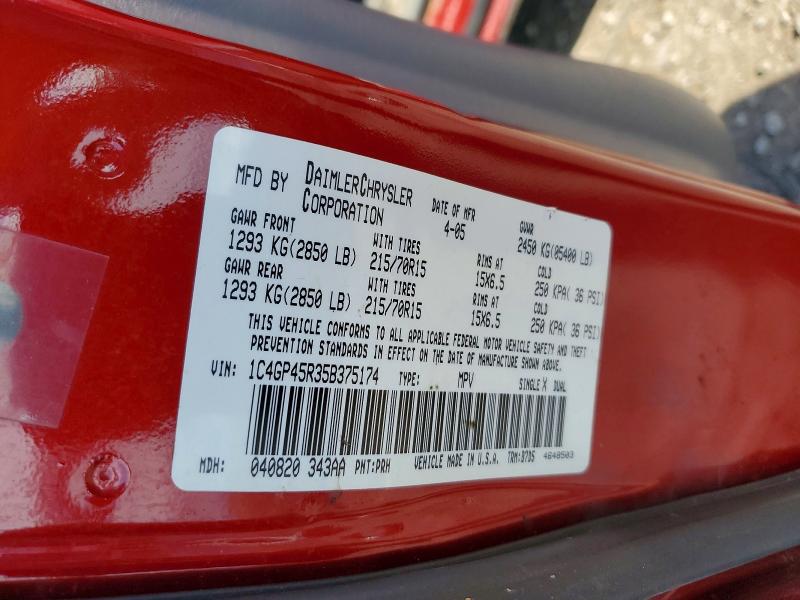 2005 Chrysler Town & Country მანქანა იყიდება აუქციონზე, vin: 1C4GP45R35B375174, აუქციონის ნომერი: 54384346