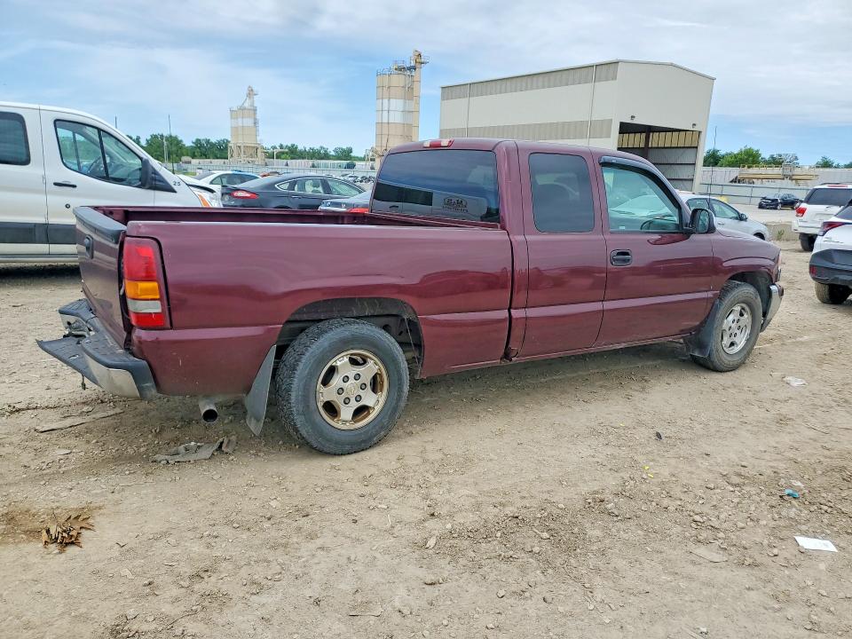 2000 Chevrolet Silverado მანქანა იყიდება აუქციონზე, vin: 2GCEC19TXY1387415, აუქციონის ნომერი: 54264726