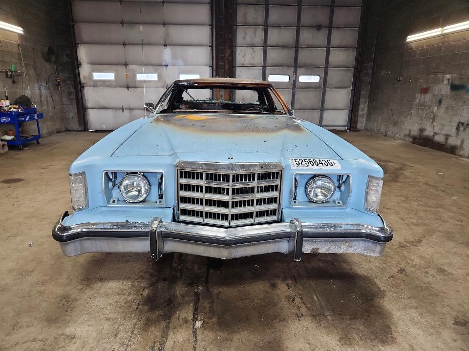 52568436 :رقم المزاد ، 9G87F292903 vin ، 1979 Ford Thundrbird مزاد بيع
