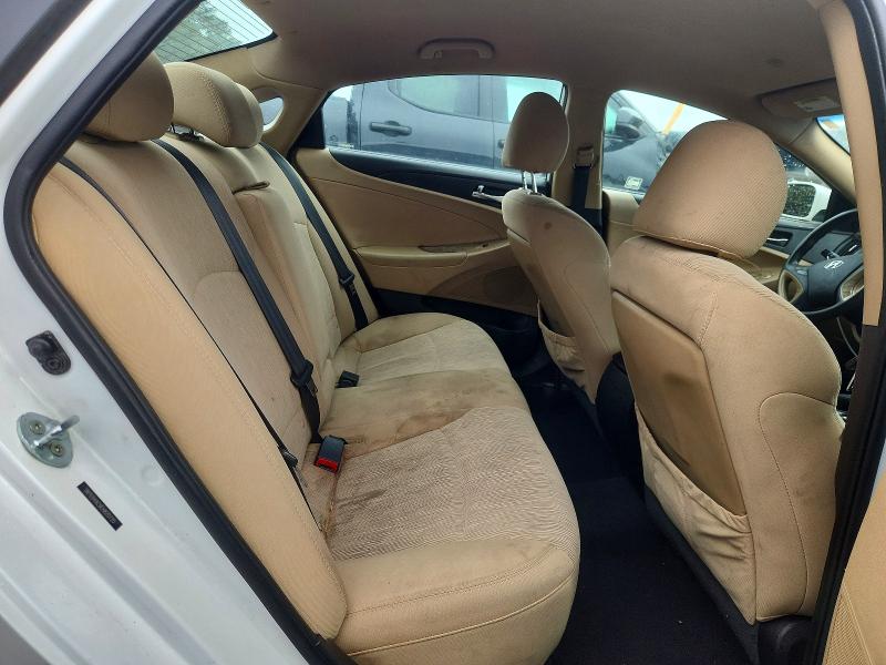 55009026 :رقم المزاد ، 5NPEB4AC9EH820720 vin ، 2014 Hyundai Sonata مزاد بيع