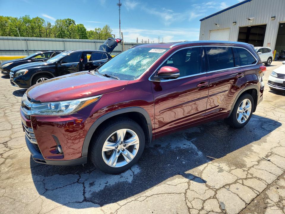 Продажа на аукционе авто 2018 Toyota Highlander, vin: 5TDDZRFH7JS809888, номер лота: 51983866
