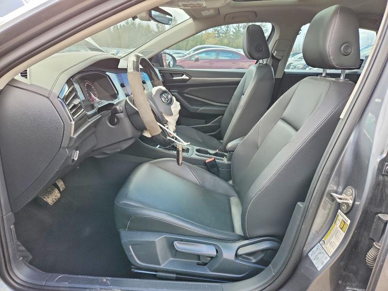 52870766 :رقم المزاد ، 3VWE57BU6MM077164 vin ، 2021 Volkswagen Jetta مزاد بيع