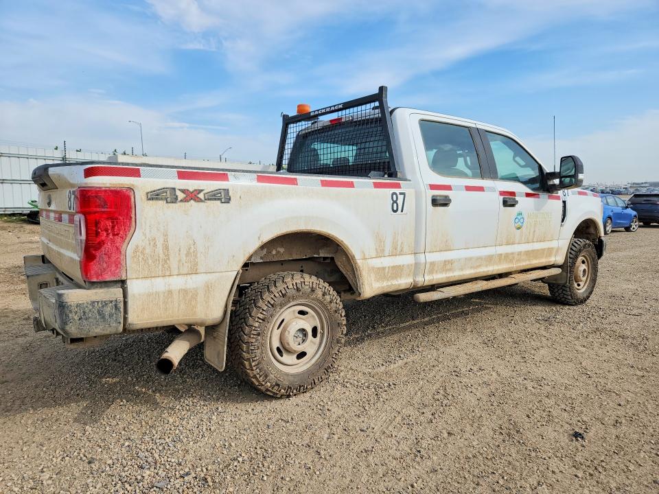 53617506 :رقم المزاد ، 1FT7W2B69NEC22332 vin ، 2022 Ford F250 مزاد بيع