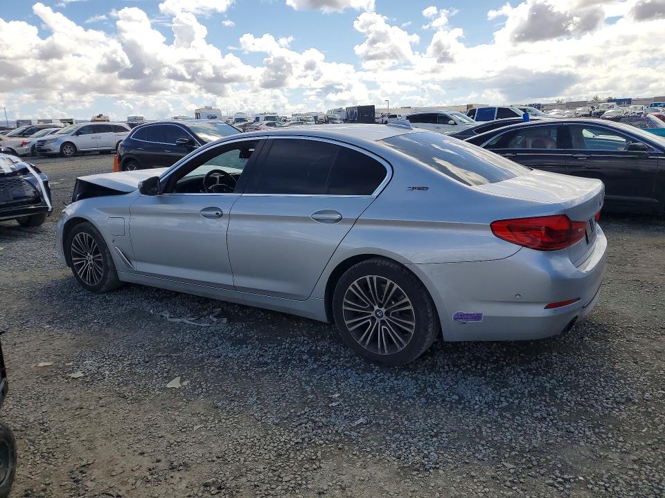 2019 Bmw 530e მანქანა იყიდება აუქციონზე, vin: WBAJA9C57KB254371, აუქციონის ნომერი: 51758086