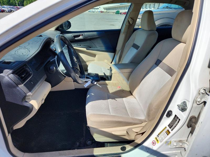 53284726 :رقم المزاد ، 4T1BF1FK2CU570242 vin ، 2012 Toyota Camry مزاد بيع