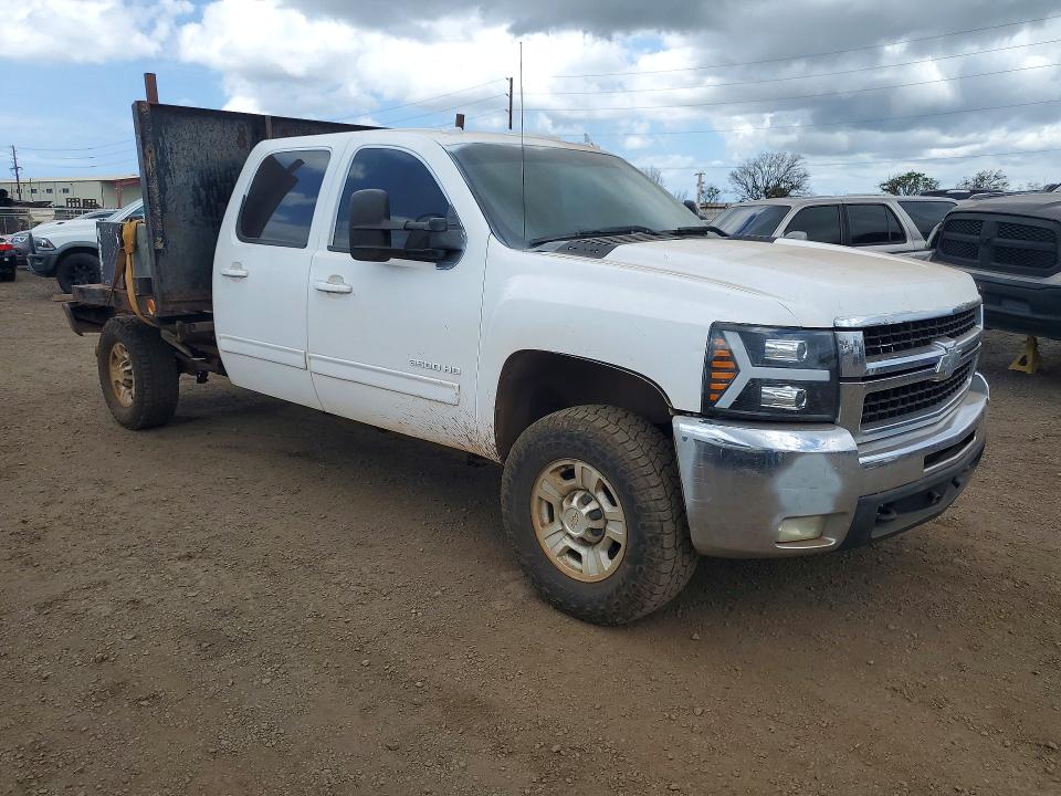51729906 :رقم المزاد ، 1GC4K1B64AF102967 vin ، 2010 Chevrolet Silverado مزاد بيع