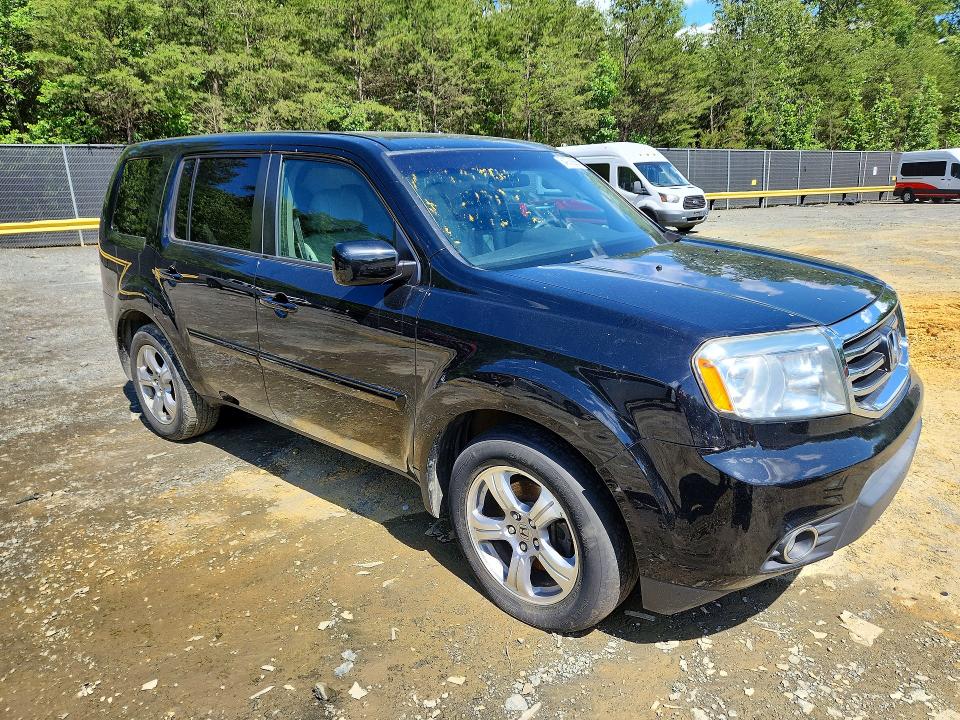 Продажа на аукционе авто 2015 Honda Pilot, vin: 5FNYF4H43FB051552, номер лота: 54976906
