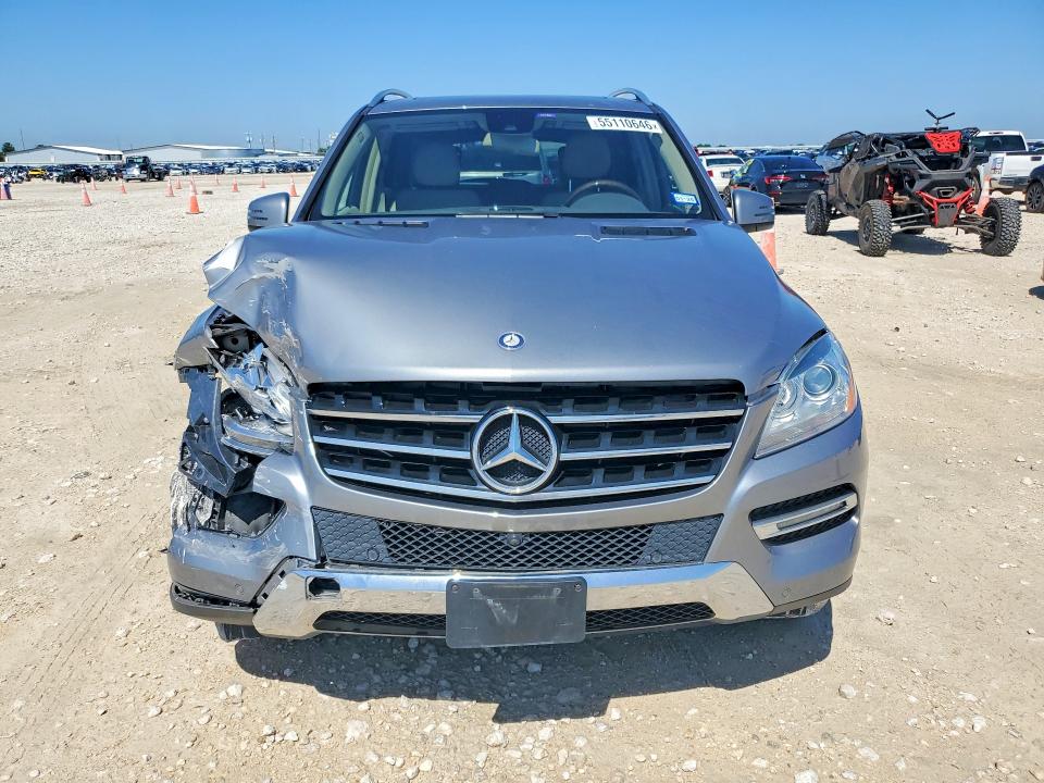 2015 Mercedes-benz Ml მანქანა იყიდება აუქციონზე, vin: 4JGDA5JB6FA485996, აუქციონის ნომერი: 55110646