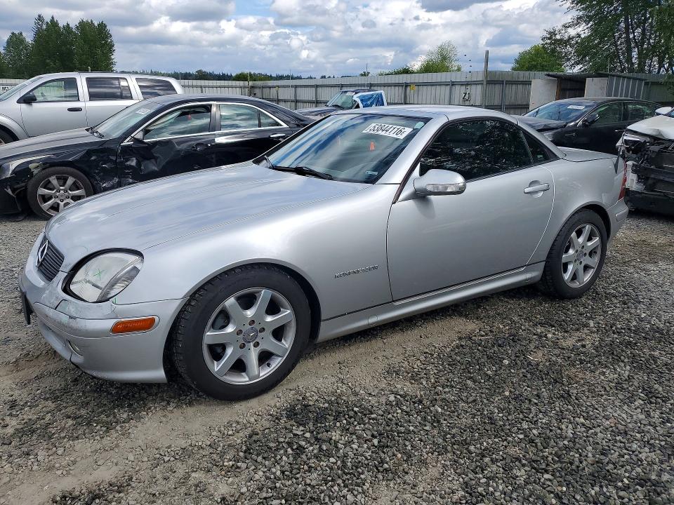 53844116 :رقم المزاد ، WDBKK49F54F306632 vin ، 2004 Mercedes-benz Slk مزاد بيع