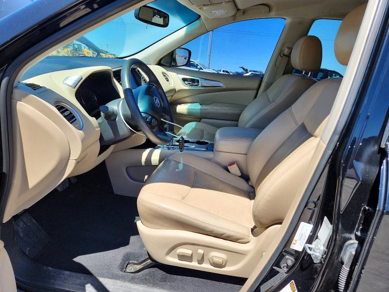 Продажа на аукционе авто 2017 Nissan Pathfinder, vin: 5N1DR2MN5HC648397, номер лота: 53318036