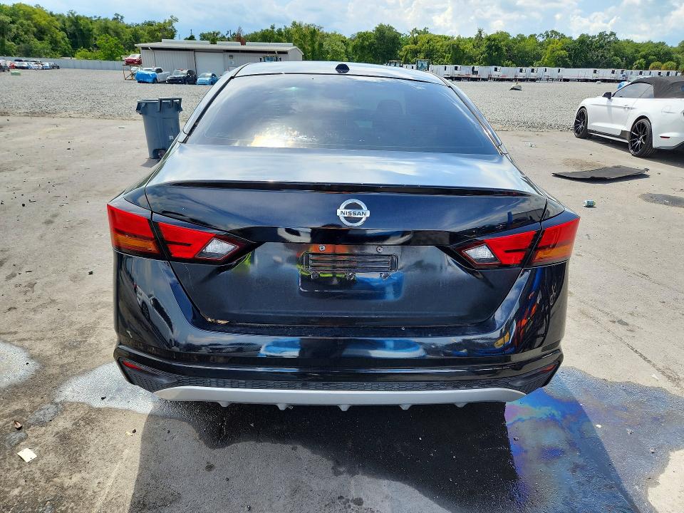 55566806 :رقم المزاد ، 1N4BL4BV8KC148226 vin ، 2019 Nissan Altima مزاد بيع