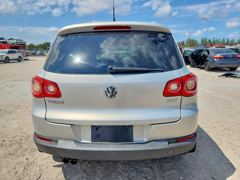 Продаж на аукціоні авто 2010 Volkswagen Tiguan, vin: WVGAV7AX0AW520963, номер лоту: 53833136