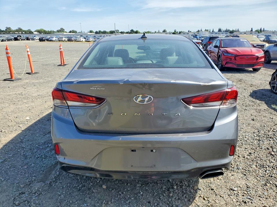 Продаж на аукціоні авто 2018 Hyundai Sonata, vin: 5NPE34AF8JH630294, номер лоту: 53423846